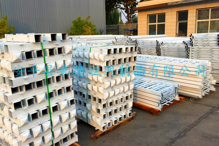 長(zhǎng)沙京式道路護(hù)欄項(xiàng)目