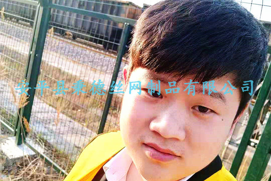 朔黃鐵路護(hù)欄網(wǎng)項(xiàng)目