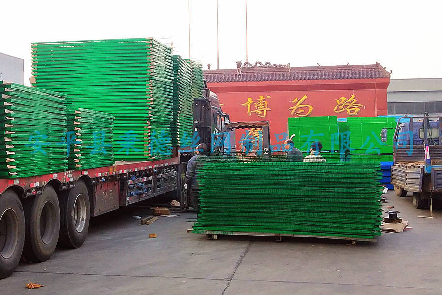 廈門高速公路護(hù)欄網(wǎng)項(xiàng)目